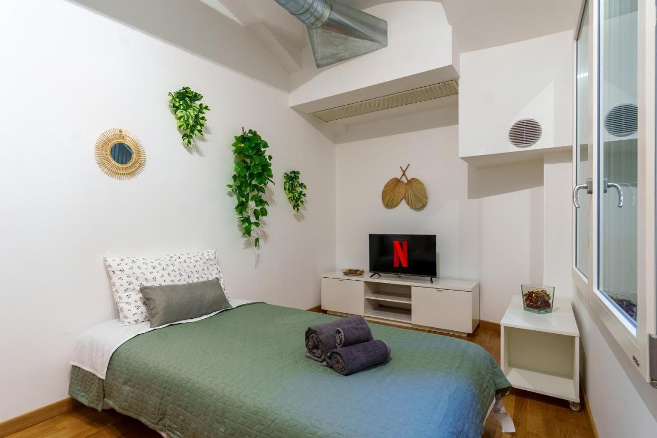 Centro Storico Duomo A 5 Minuti Love Suite Wifi Netflix มิลาน ภายนอก รูปภาพ
